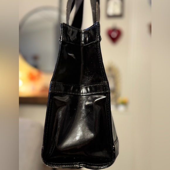 Tory Burch Shiny Black Tote Bag - Picture 3 of 6